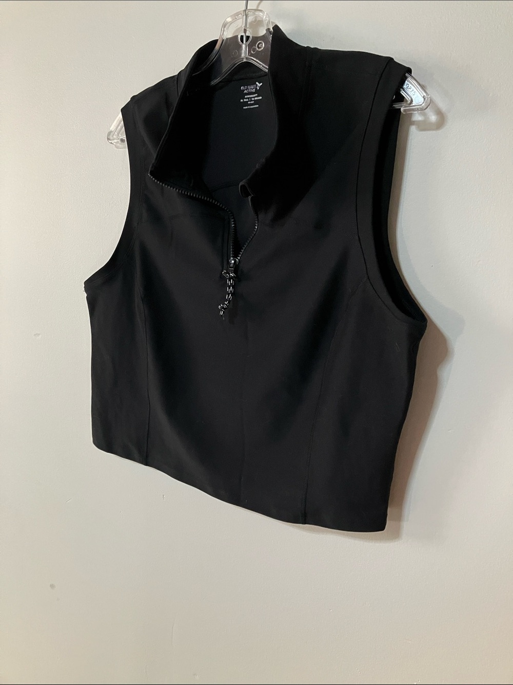 Old Navy Powersoft Quarter Zip Tank Sleeveless Black Workout Gym Top Sz Large T